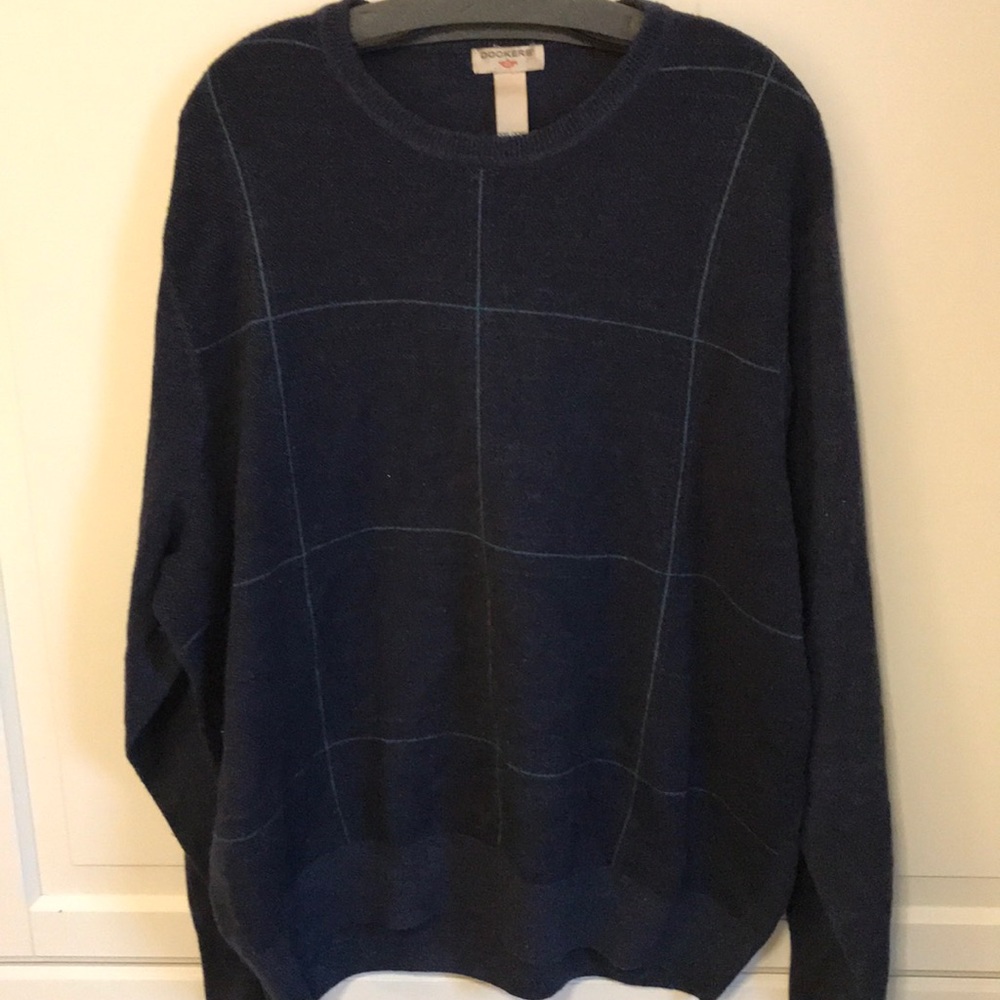 Dockers sweater. Size XXL